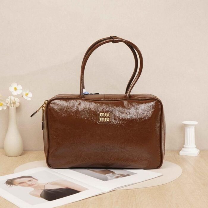 Leather Beau hand Shoulder - Image 1