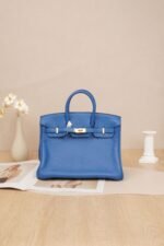 Hermès Birkin 25 handbag in Bleu Brume Togo leather with gold hardware