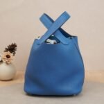 Hermès Picotin Lock 18 bag in Bleu Grece Togo leather with gold hardware