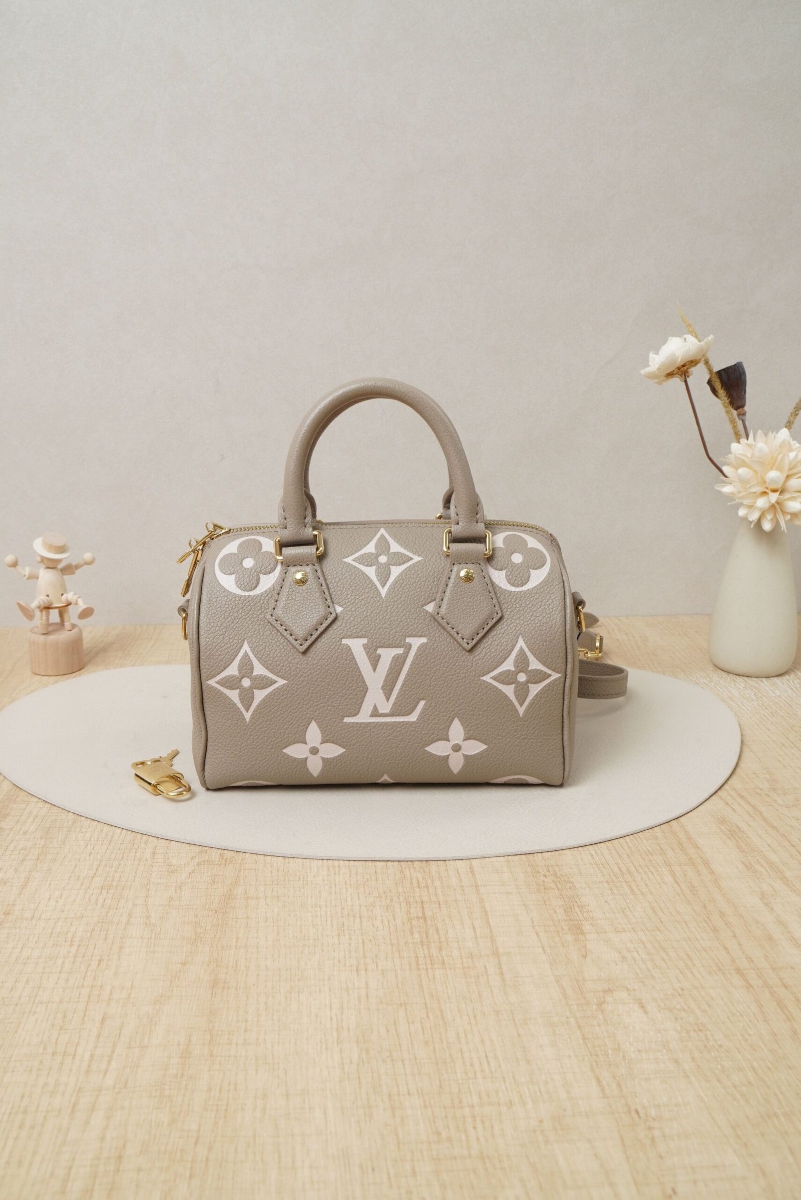 20251104143854103_83508 Louis Vuitton Speedy Bandoulière 20 Taupe Monogram Empreinte Leather (RFID Chip Version) - Image 1