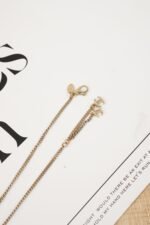 CHANEL Necklace in Gold-Tone Metal - Image 2